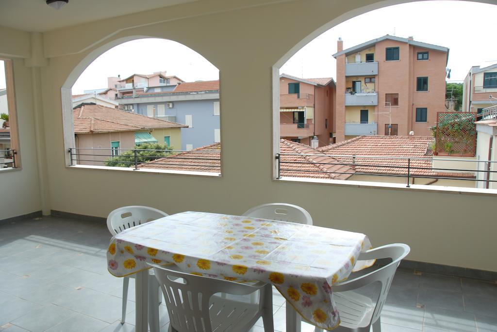 I Portici Appartamenti Marina di Grosseto Pokój zdjęcie