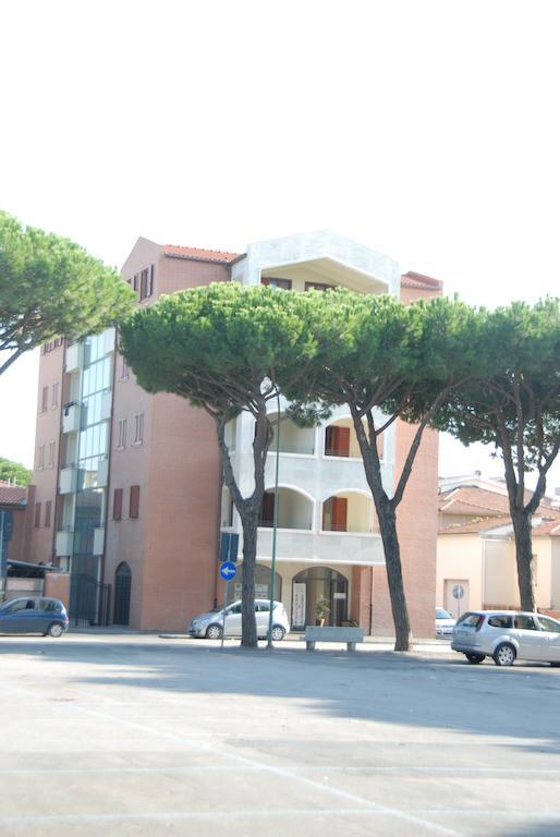 I Portici Appartamenti Marina di Grosseto Zewnętrze zdjęcie
